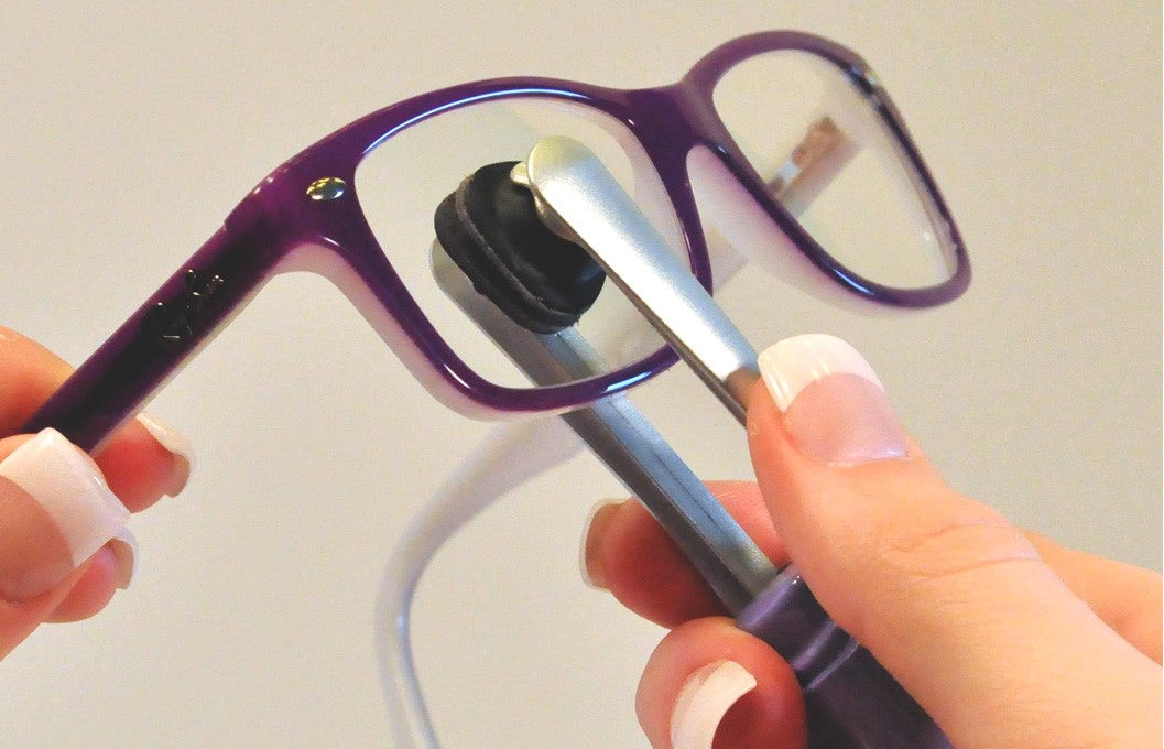 Dirty Sunglasses? It’s Time to Try PEEPS™ Lens Cleaner