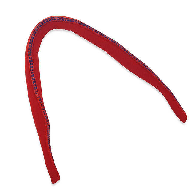 Red floating cord for eyeglasses